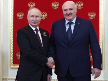 «Лукашенко здав Білорусь» –  білоруський опозиціонер про розміщення російської нестратегічної ядерної зброї