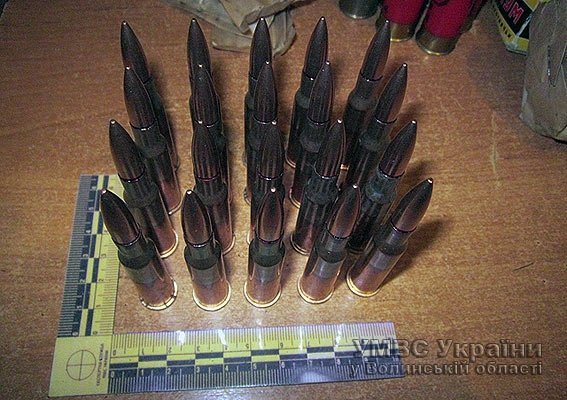 У волинянина вилучили незареєстровану зброю. ФОТО