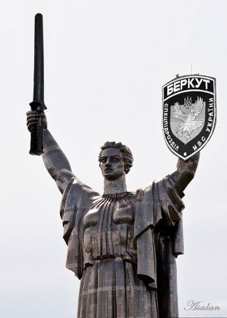 Інтернет висміює скандальне голосування у Раді. ФОТО