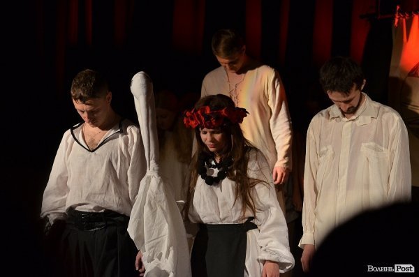 «Гармидер» у Луцьку показав революційні місяці в Україні. ФОТО. ВІДЕО