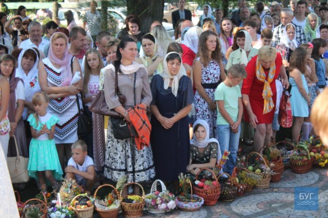 Як у Володимирі святкують Яблучний Спас. ФОТО