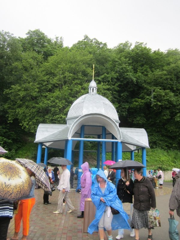 В Україні відкрили пам'ятник Івану Павлу ІІ. ФОТО