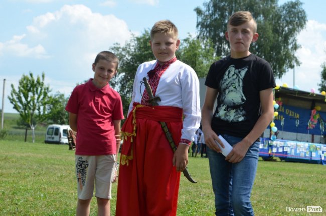 Новий майданчик і перше велике гуляння: в Оздові біля Луцька відсвяткували День села. ФОТО