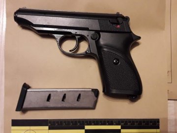 Взяли під варту торговця зброєю, який доставляв її на Волинь. ФОТО