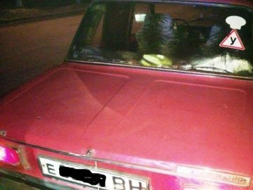 У Луцьку водій без прав ледь не протаранив екіпаж Самооборони