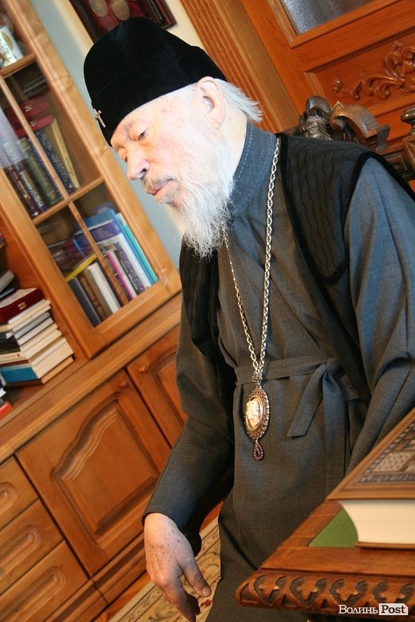 Губернатор Волині отримав орден від митрополита Володимира. ФОТО