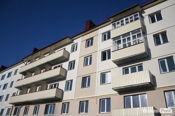 У Луцьку офіційно відкрили обвалений будинок після капітального ремонту. ФОТО