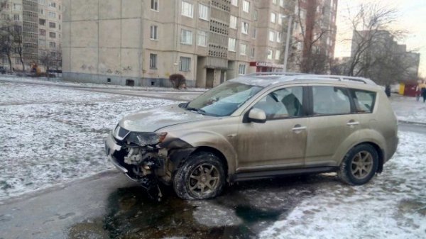 У Луцьку в аварії авто «загубило» бампер