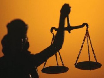 На Волині сільського голову звинувачують у дерибані коштів