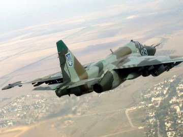 Бойовики намагалися збити український літак