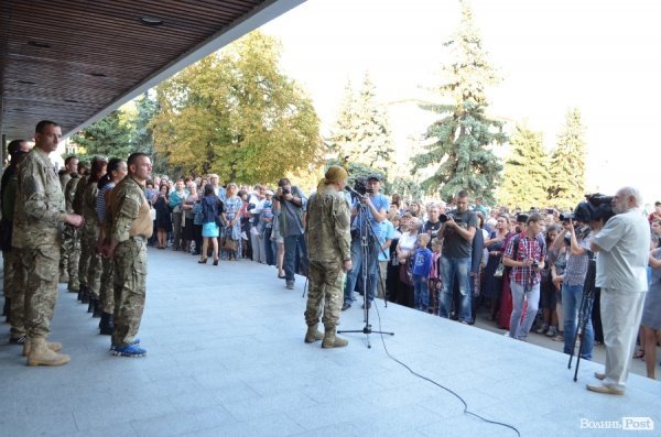 Лучани проводжали батальйон «Айдар» на Схід. ФОТО