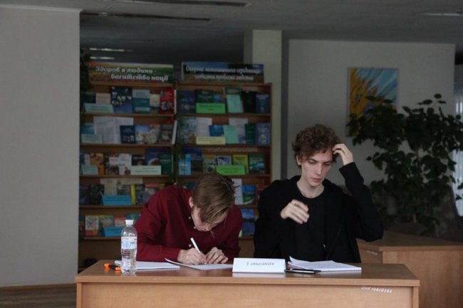 Парламентські дебати в Луцьку: перемогли харків’яни. ФОТО