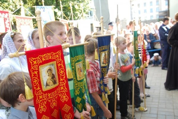 Хресний хід у Луцьку. ФОТО