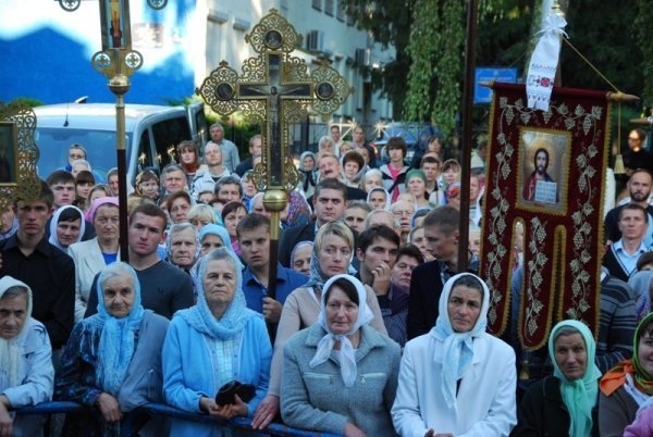 Хресний хід у Луцьку. ФОТО