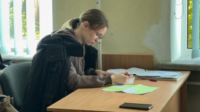 Бібліотекарка з Луцька займається боксом: історія 21-річної студентки