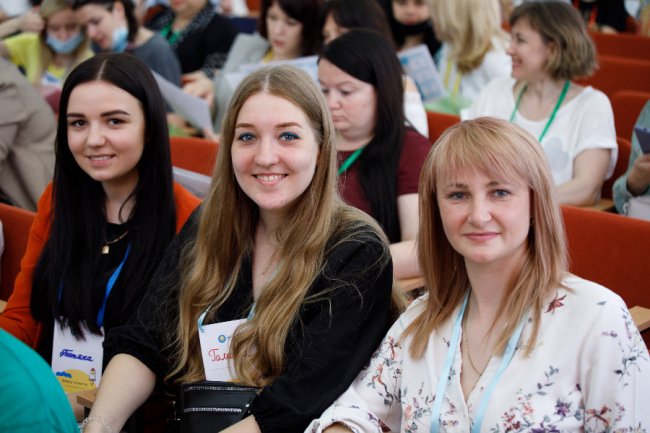 Вільна ініціатива, прогресивні думки та незалежність: вперше у Луцьку – (не)конференція педагогів. ФОТО