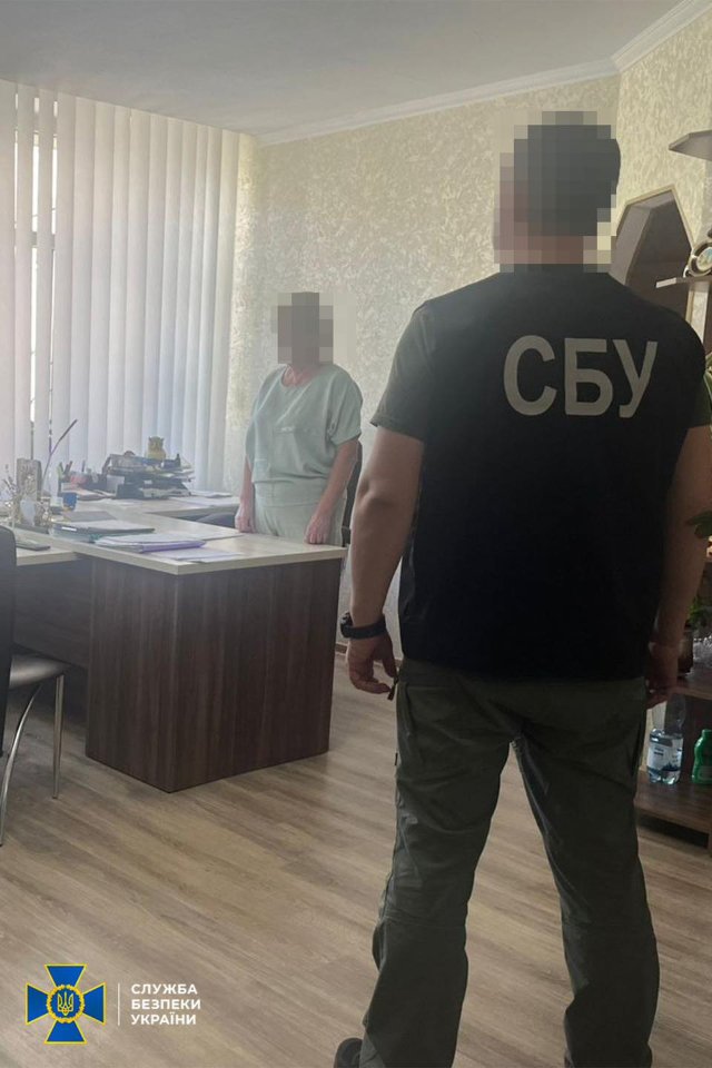 На Волині радник міського голови переправляв військовозобов'язаних чоловіків за кордон