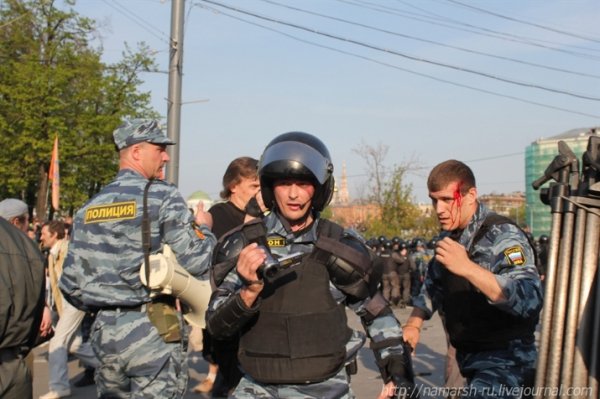 Як у Росії ламають опозицію. ФОТО. ВІДЕО