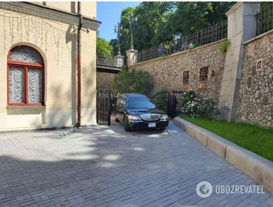 У Києві прощаються з легендарним Григорієм Чапкісом. ФОТО