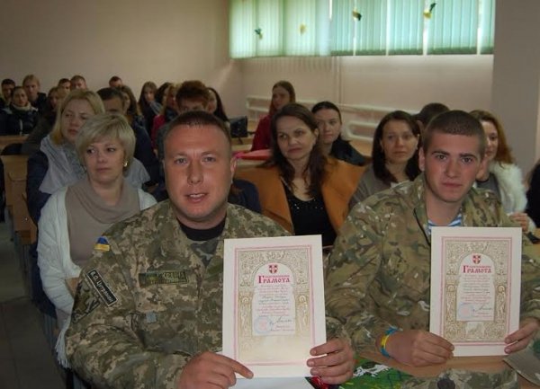 Академія підтримує учасників бойових дій та Революції Гідності. ФОТО