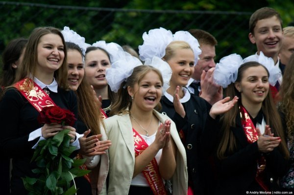 Останній дзвінок у Нововолинську. ФОТО