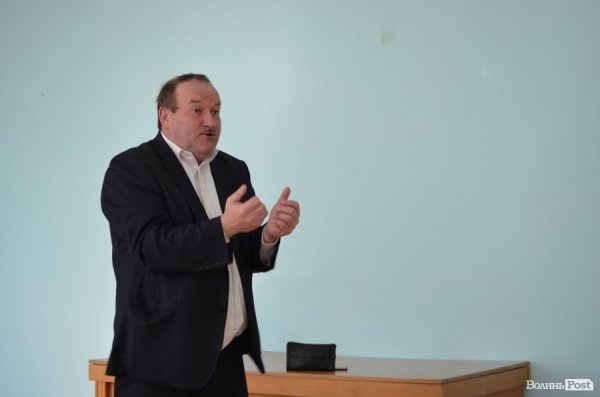 Сільського голову впіймали на незаконному продажі землі під Луцьком. ФОТО