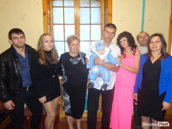 У Цуманській  колонії побралися дві пари. ФОТО