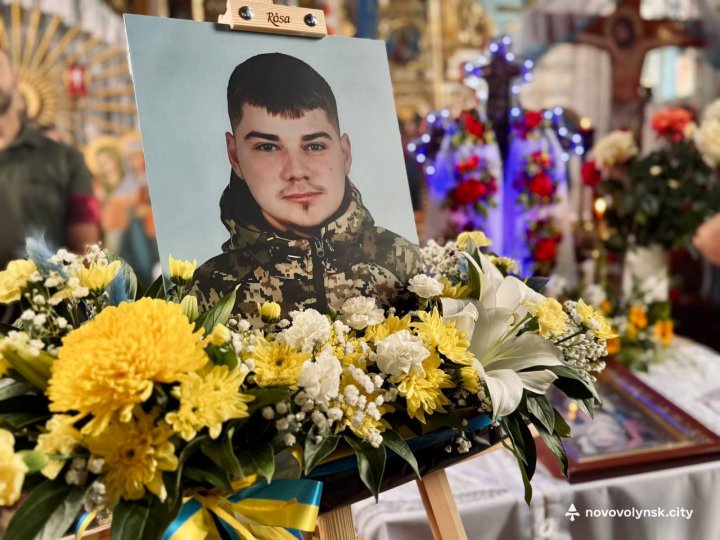 Краяни віддали останню шану полеглому офіцеру з Волині