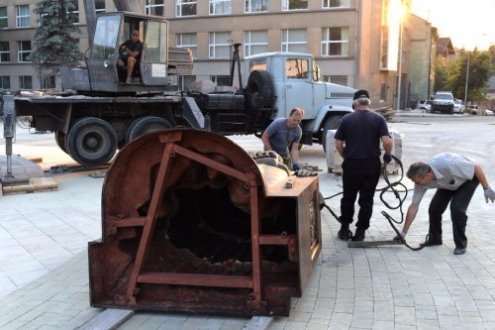 У Львові встановили пам'ятник митрополиту Андрею Шептицькому. ФОТО