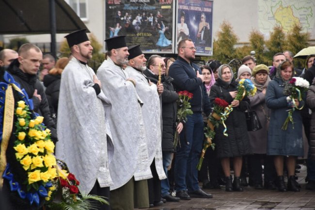 У Луцьку попрощалися із Героєм Артемом Баглайчуком. ФОТО