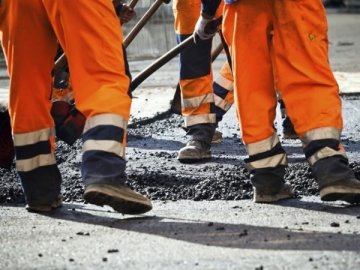 У Луцьку відремонтують тротуар на перехресті двох вулиць