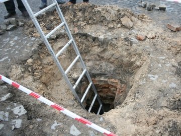 У Луцьку випадково виявили підземелля 200-річної давності. ФОТО