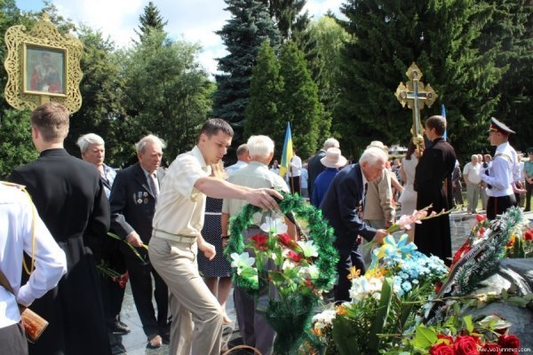 У Луцьку вшанували загиблих у війні з фашистами. ФОТО
