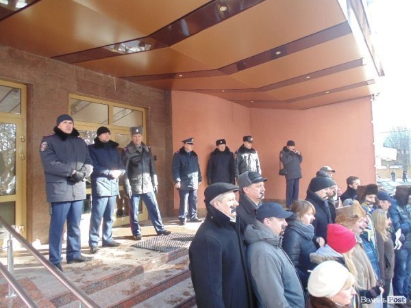 У Луцьку - пікет міліції. ФОТО. ВІДЕО