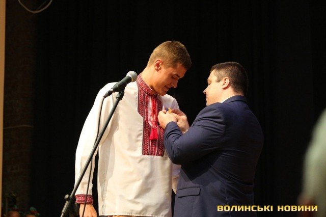 У Луцьку нагородили плавця, який врятував потопельника на Теремнівських ставках