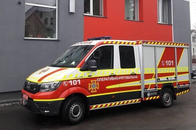 Волинські рятувальники отримали нову спецтехніку. ФОТО