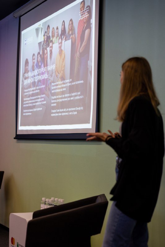 Організація USAID презентувала грантові можливості в Луцьку