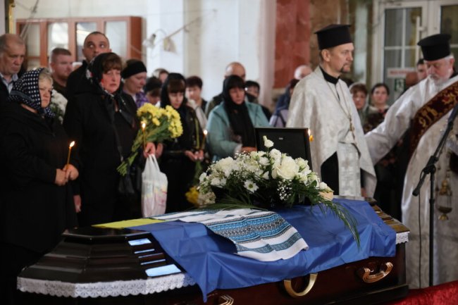 У Луцьку в останню дорогу провели Героя Богдана Щербачука