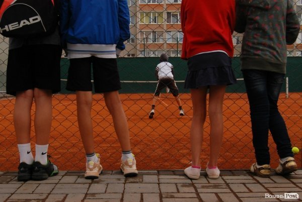 У Луцьку визначили кращих юних тенісистів