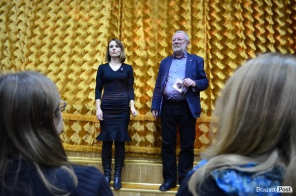 Театр «Гармидер» «збожеволів» на сцені. ФОТО  