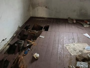 У Ківерцях вандали понищили будівлю інфекційної лікарні. ФОТО