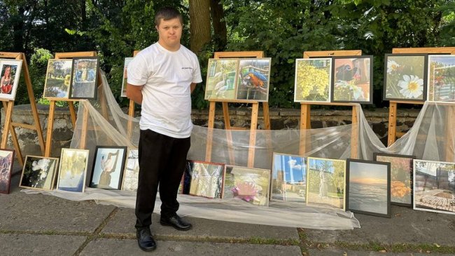 «Я люблю свою країну»: у Луцьку готують фотовиставку робіт людей з інвалідністю. ВІДЕО