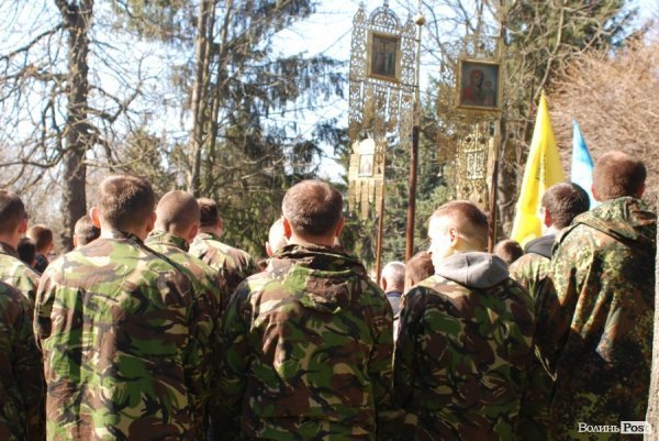 Скорботна неділя у Луцьку. ФОТО