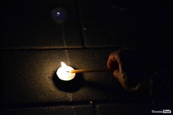 У Луцьку перед Дня Незалежності України вшанували тих, хто віддав за неї життя. ФОТО