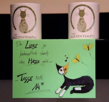 У Мюнхені зʼявилося кафе, де можна погратися з котами. ФОТО