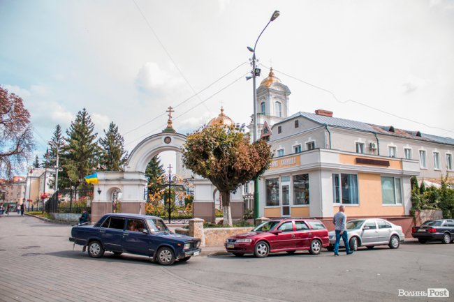 Бабине літо у Луцьку. ФОТО