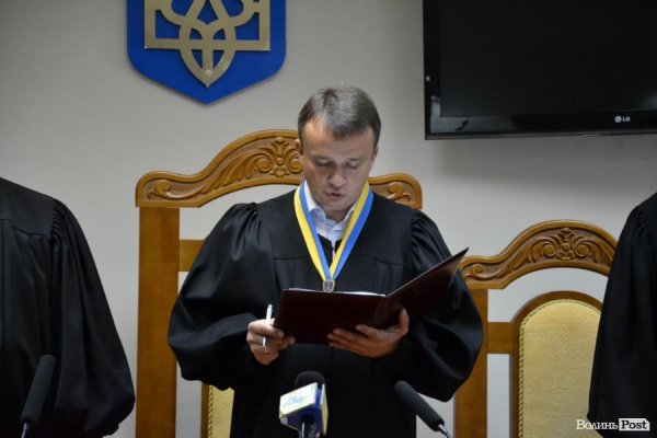 У Луцьку суд відмовив у задоволенні апеляції депутату, який побив колег. ФОТО.ДОПОВНЕНО