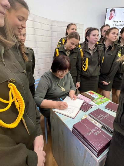 Волинська поетеса презентували збірку «Лінія оборони»