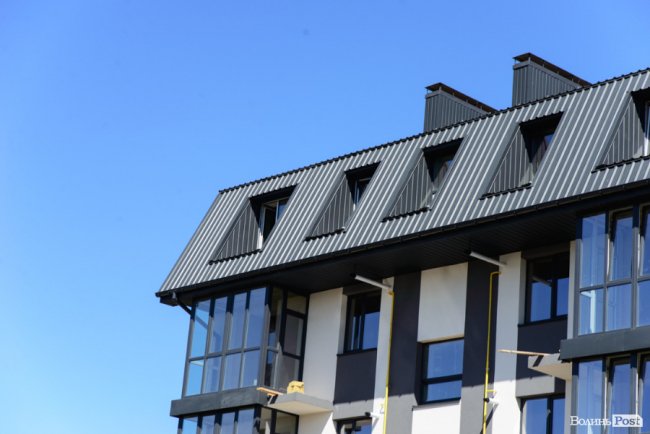 Здача нового будинку і озеленення території: затишне і сучасне житло у ЖК «Західний Олімп» під Луцьком*