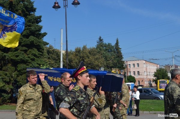 У Луцьку попрощалися з Віктором Кумецьким. ФОТО
